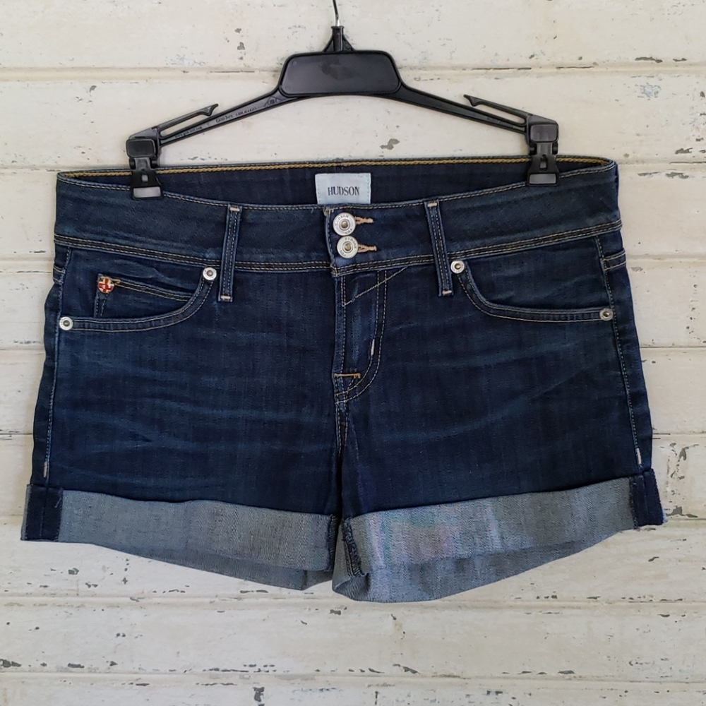 Hudson Jean Croxley Mid Thigh Shorts
